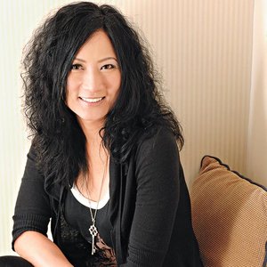 唐韋琪 的头像