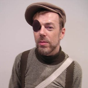 Momus 的头像