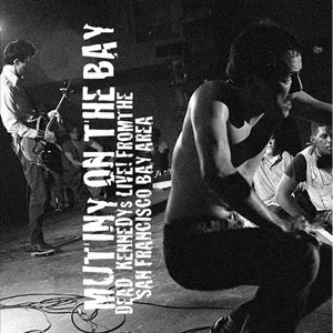 Mutiny On The Bay (Live)