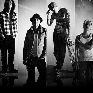 Pay money To my Pain photo provided by Last.fm