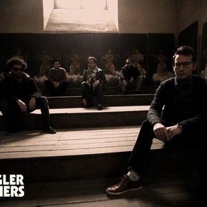 Smuggler Brothers 的头像