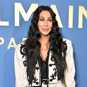 Cher [feat. Tyga] 的头像