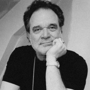 Larry Weiss 的头像