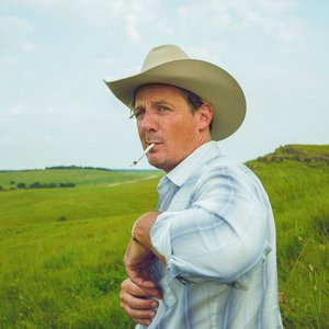 Sturgill Simpson 的头像
