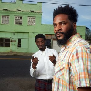 The Sensational Barnes Brothers 的头像