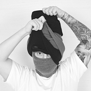 Julma-Henri & Syrjäytyneet photo provided by Last.fm