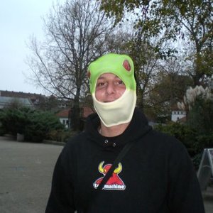 Steindi Jr. 的头像