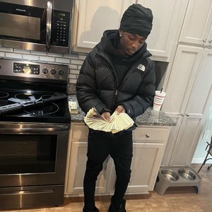 Prada Archive 的头像