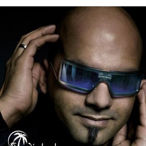 Roger Shah & Ralph Fritsch pres. Black Pearl 的头像