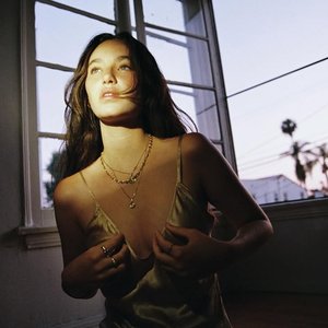 Clara Le Bouar 的头像