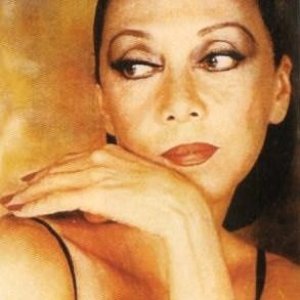 Betty Missiego 的头像