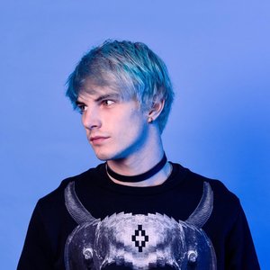 Alex Diamantik 的头像