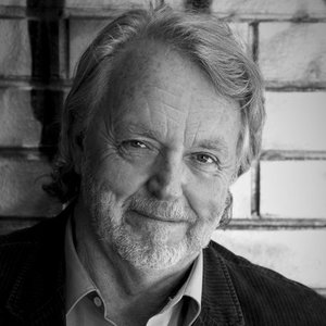 Mike Brady 的头像