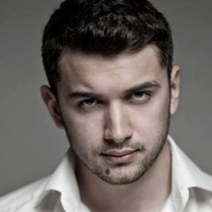 Vlad Ray 的头像