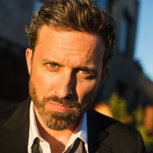 Rob Benedict 的头像