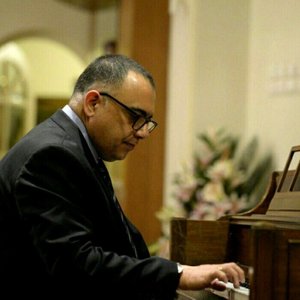 Arman Nahrvar 的头像