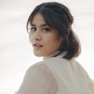 Ashira Zamita 的头像