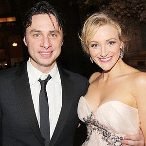 Zach Braff & Betsy Wolfe 的头像