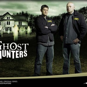 Ghost Hunters için avatar