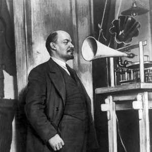 “Lenin”的封面