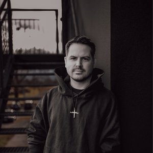 Daniel Levak 的头像