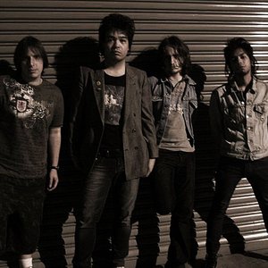 Guztones 的头像