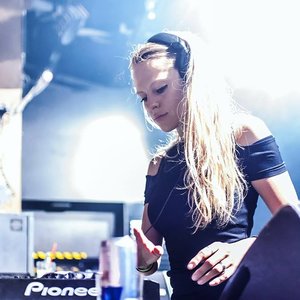 Nora En Pure için avatar