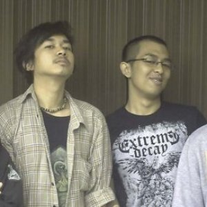 Charvaka 的头像