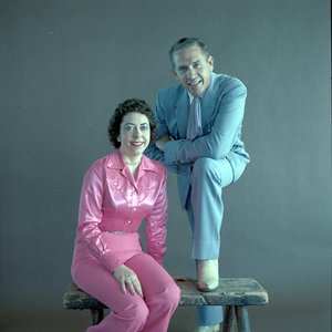 Buck Owens & Rose Maddox 的头像