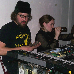 Dead Machines photo provided by Last.fm