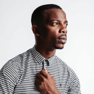 “Zakes Bantwini”的封面