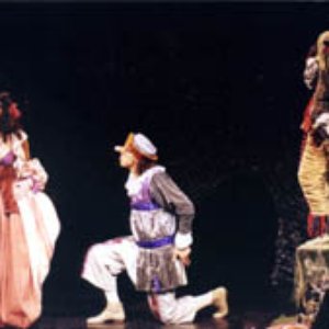 Keistuoliø teatras 的头像