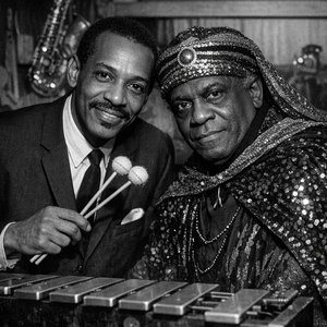 Walt Dickerson and Sun Ra 的头像