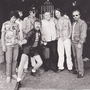 Avatar for Neil Young & The International Harvesters