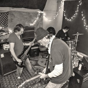 Primitive Broadcast Service 的头像