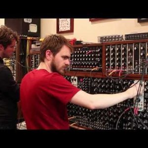 Jonathan Snipes & William Hutson 的头像