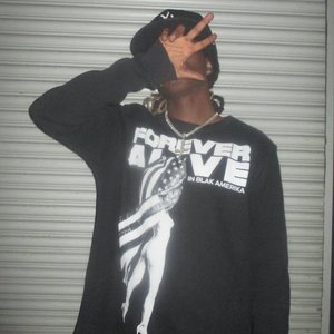 SheLovesMeechie 的头像