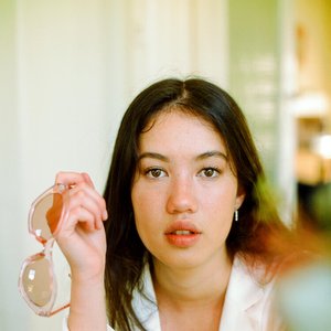 Lucy Sugerman 的头像