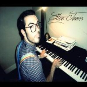 Elton James 的头像