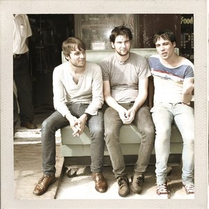 Mirror Kissers The Cribs Last Fm
