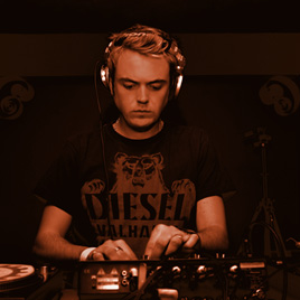 Andy Moor photo provided by Last.fm