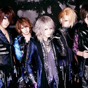 “AND -ECCENTRIC AGENT-”的封面