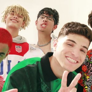 PRETTYMUCH, Inigo Pascual のアバター
