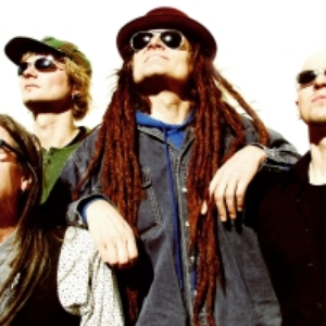 Pelle Miljoona & Rockers photo provided by Last.fm