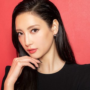 菜々緒 的头像