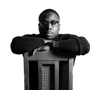 Aaron Hines 的头像