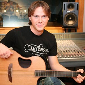 Bryan White için avatar