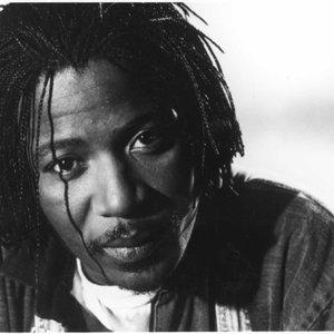 Alpha Blondy 的头像