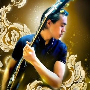 Flying V Martin 的头像