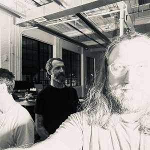 Weird Machine 的头像